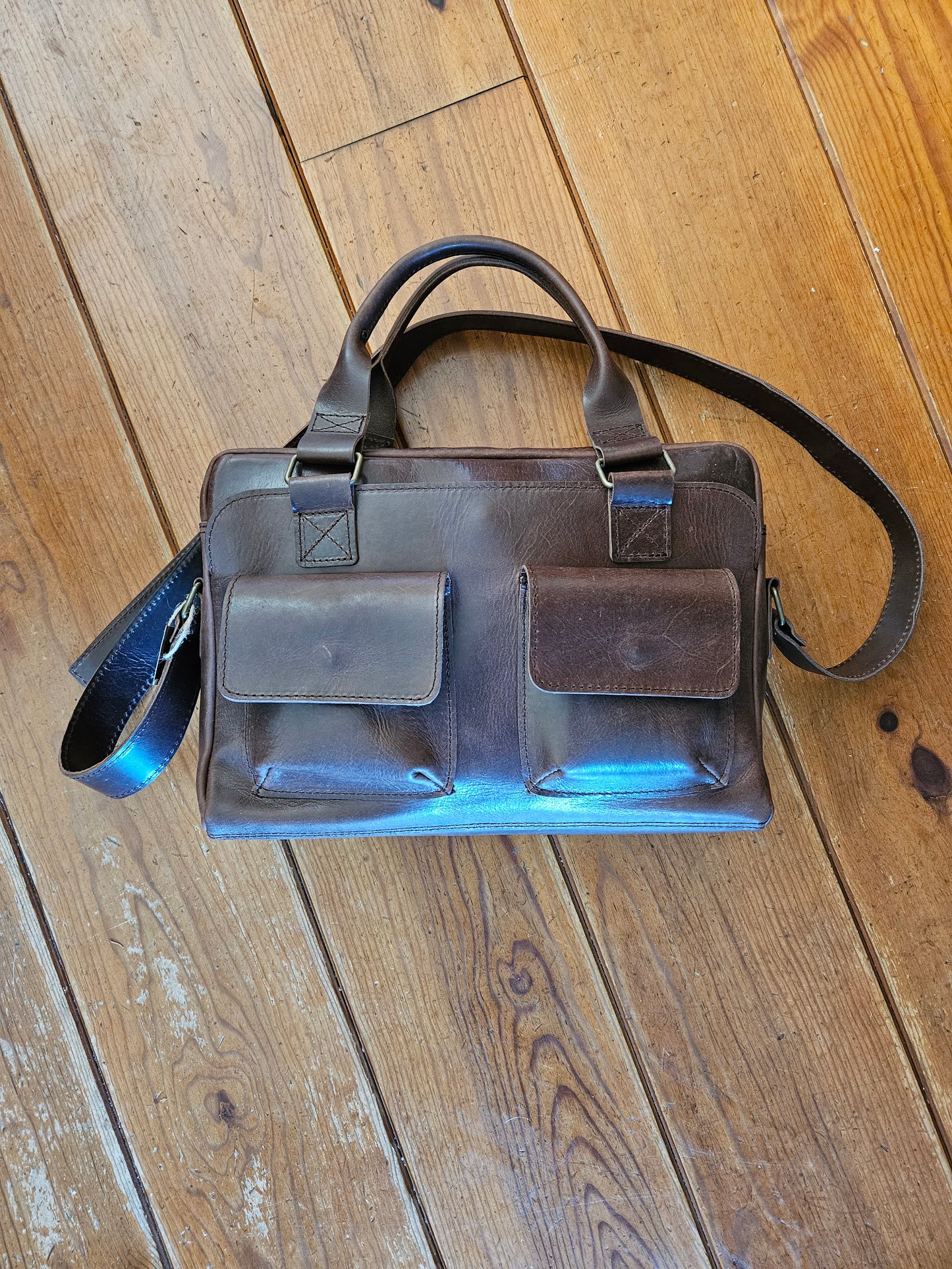 Leather laptop bag